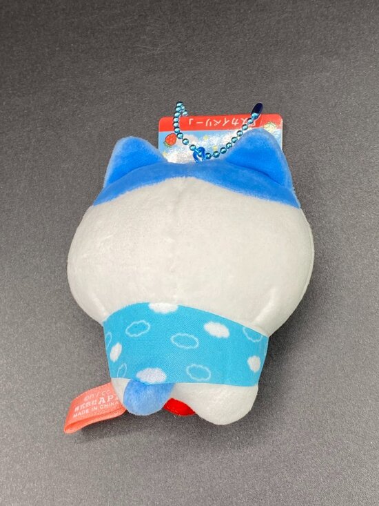 Chiikawa Hachiware Strawberry Keychain Plush Doll Fukuoka Limited Edition NWT - Picture 9 of 11